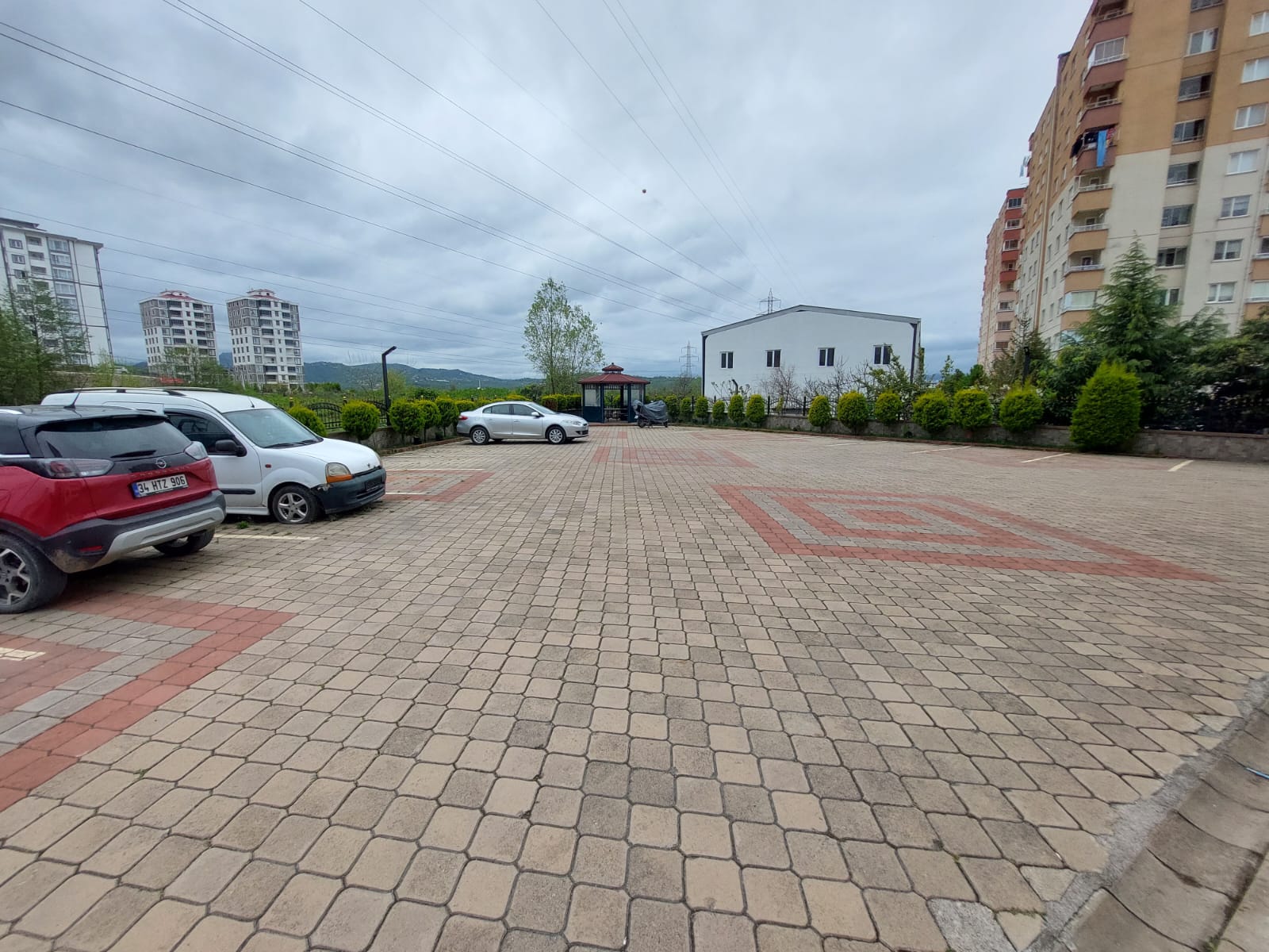 CUMHURİYET MAH. ORDU LİFE SİTESİNDE SATILIK 3+1 DAİRE